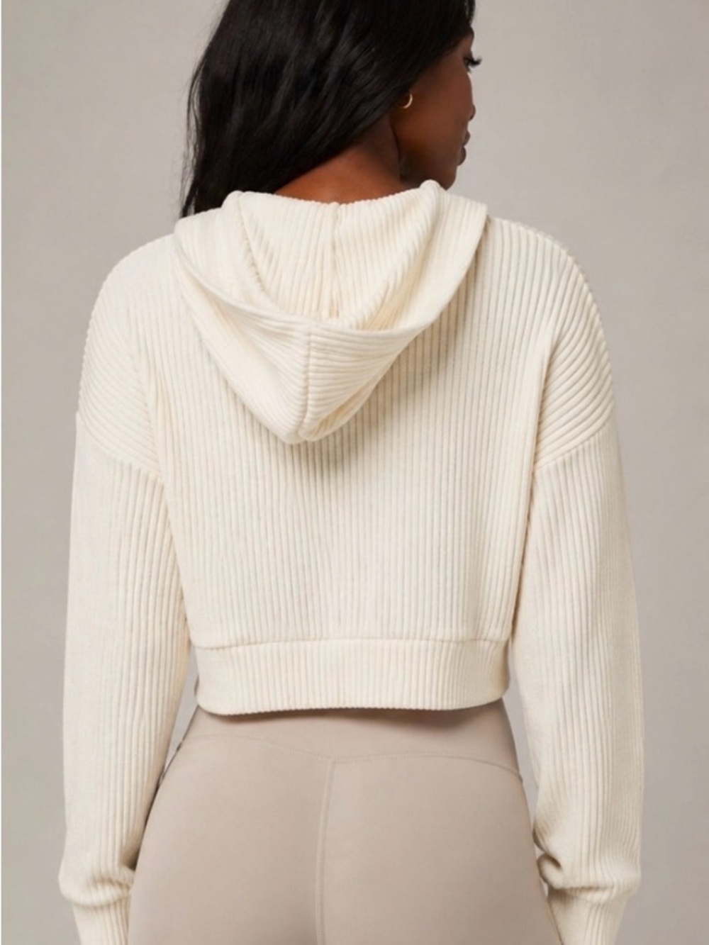 Alo Yoga Muse Ribbed Crop Hoodie Ivory Size M Athleisure Cozy Chic -NWT - Picture 2 of 2